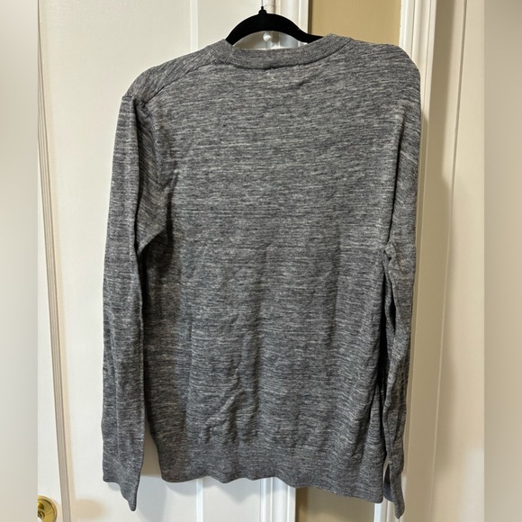 Men’s Sweater - Picture 3 of 3